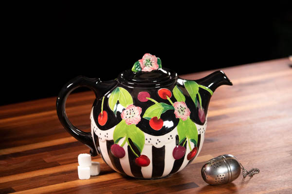 Icing on the Cake Cherry teapot